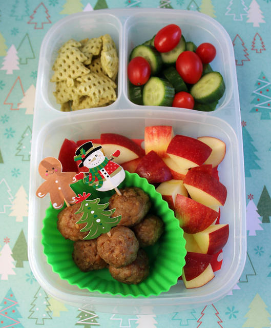 Christmas-y Meatball Bento Box