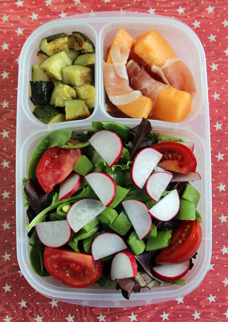 Big Salad Bento for the Airplane