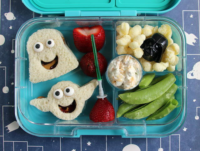 Goofy Star Wars Yumbox Lunch